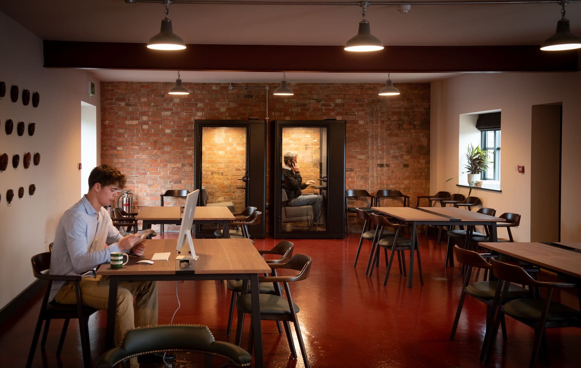 Coworking Desks